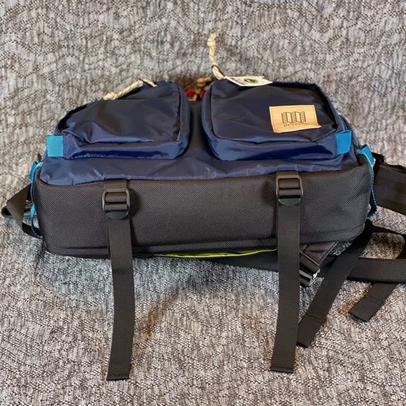 Topo Designs Global Briefcase 14L Backpack Navy Sahara - Picture 5 of 15